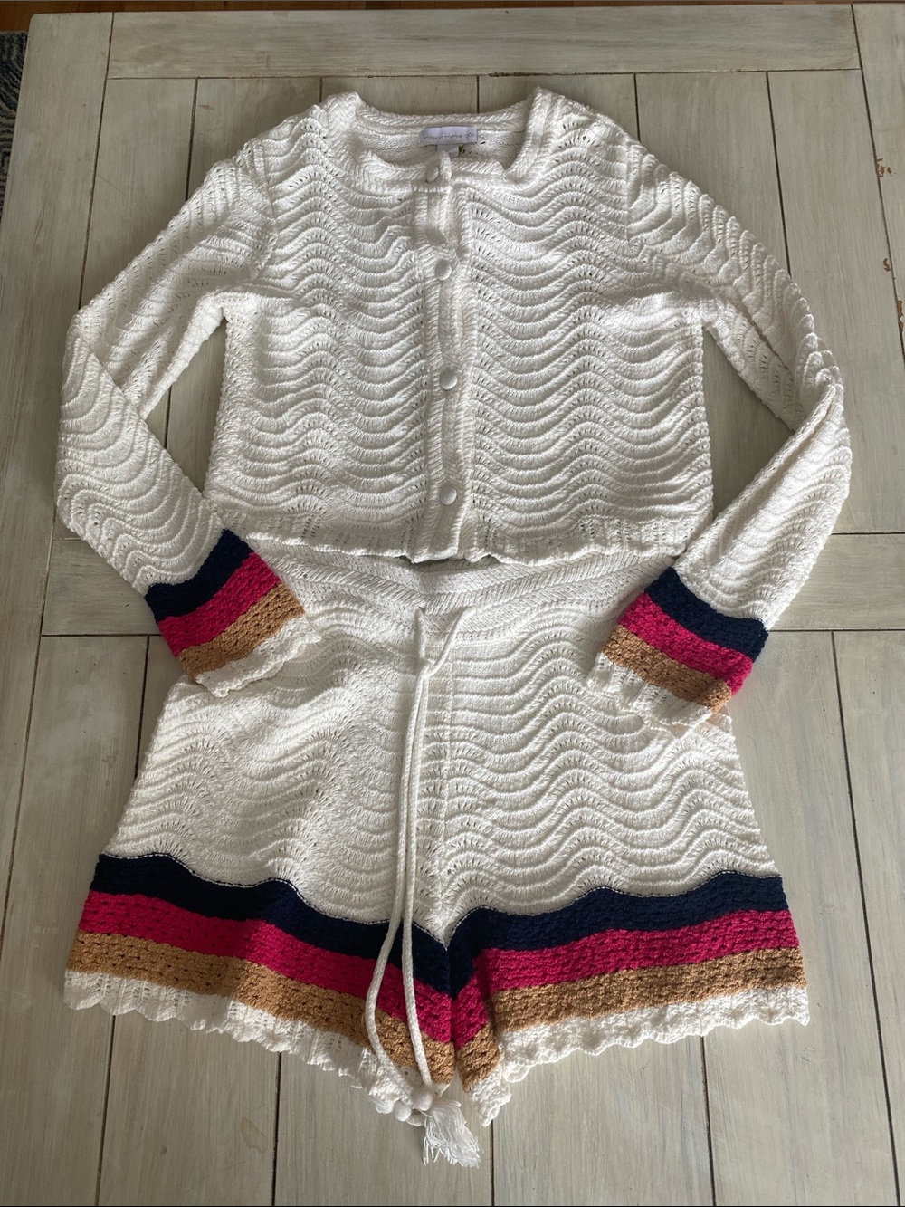 House of Harlow 1960 NWOT White Pink Navy Brown Cardigan Sweater & Shorts Set S